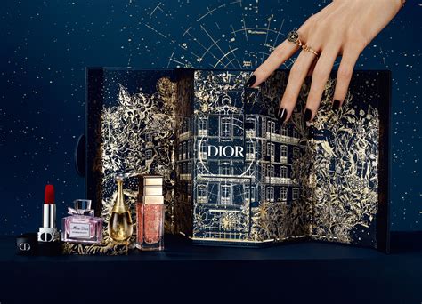 dior クリスマス コフレ|【ディオール×クリスマスコフレ2024】発売日＆予約日は？｜毎 .